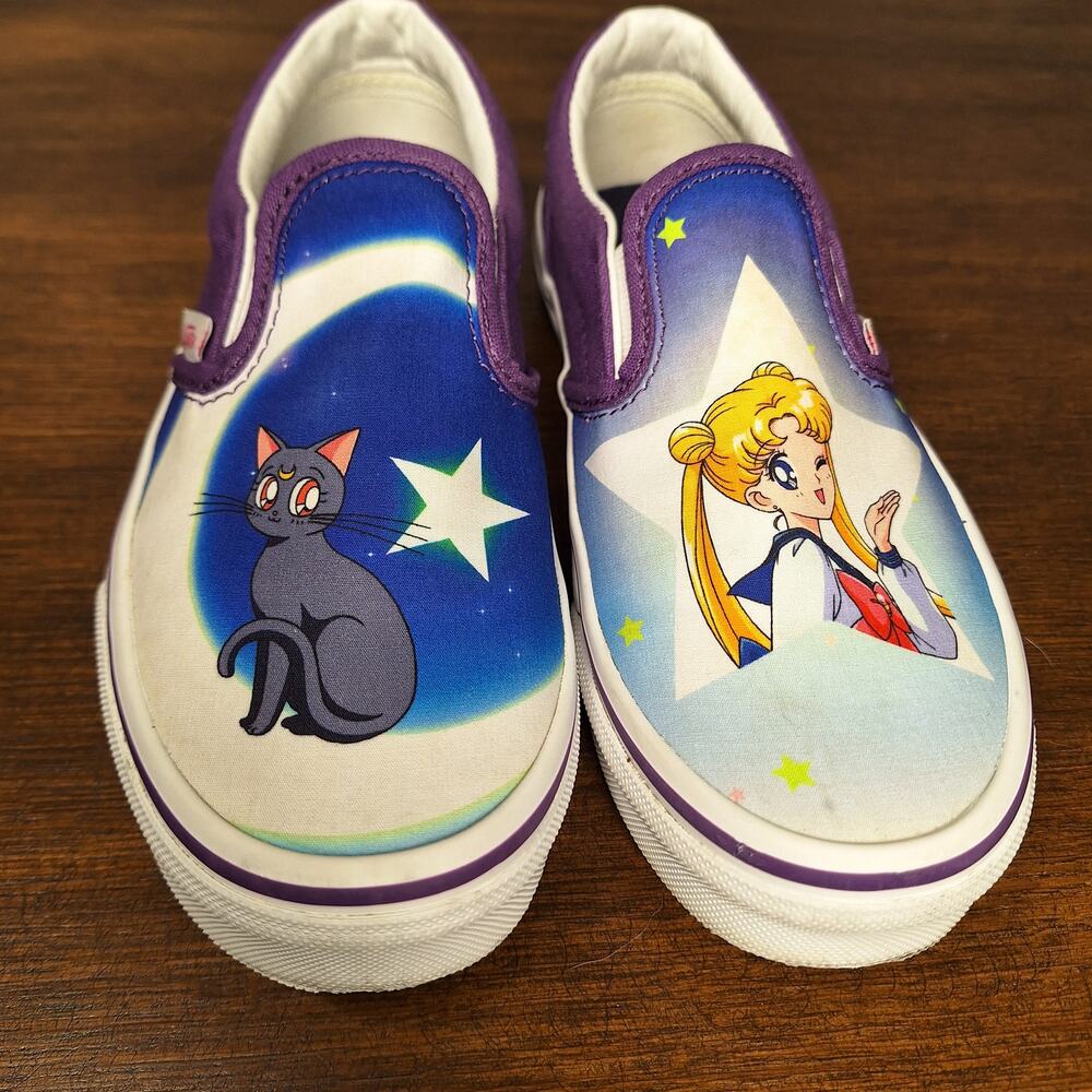 Vans X Pretty Guardian Sailor Moon Kids slip-on Size 2.0 Youth girls 721356 - Picture 3 of 10